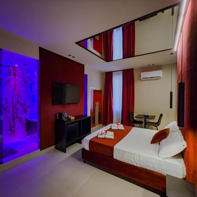 SUPREME Suite&Spa - Camera King con Vasca Idromassaggio - 1