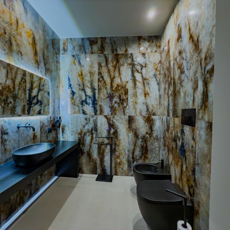 SUPREME Suite&Spa - Camera King con Vasca Idromassaggio - 3