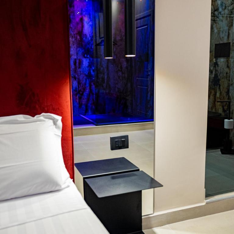 SUPREME Suite&Spa - Camera King con Vasca Idromassaggio - 7