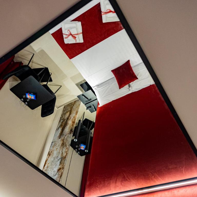 SUPREME Suite&Spa - Camera King con Vasca Idromassaggio - 14