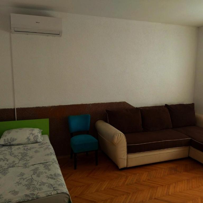 Andjela&Sara - Apartman sa 4 Spavaće Sobe - 5