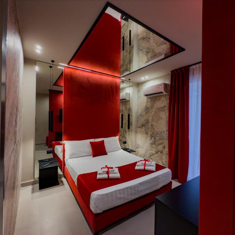 SUPREME Suite&Spa - Camera King con Vasca Idromassaggio - 2