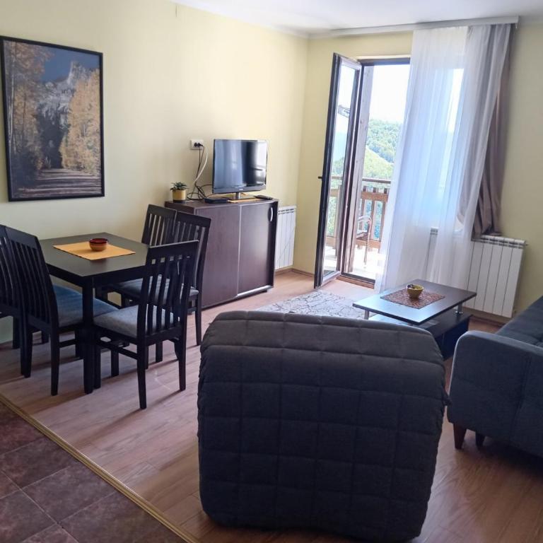 Sunny Days apartman Kopaonik - Apartment with Mountain View - 43