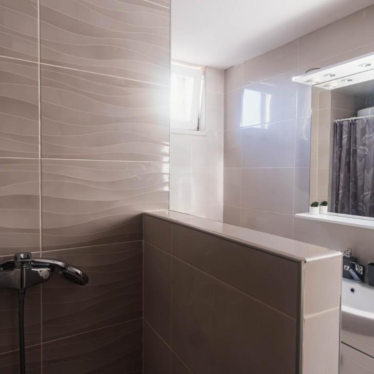 Nobu 44 ' Heart of Sarajevo - Two-Bedroom Apartment - 11