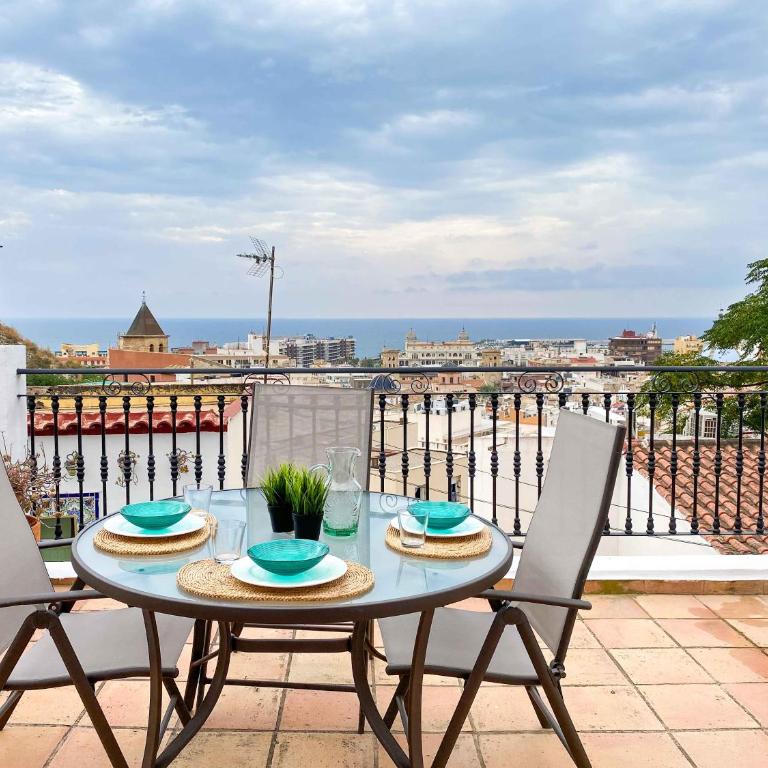 Casa Moll. Tradición y bonitas vistas de Alicante - Two-Bedroom House - 1