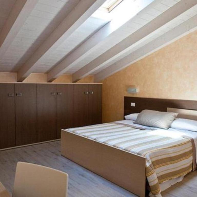 Affittacamere Borgo Roma - Triple Room - 6