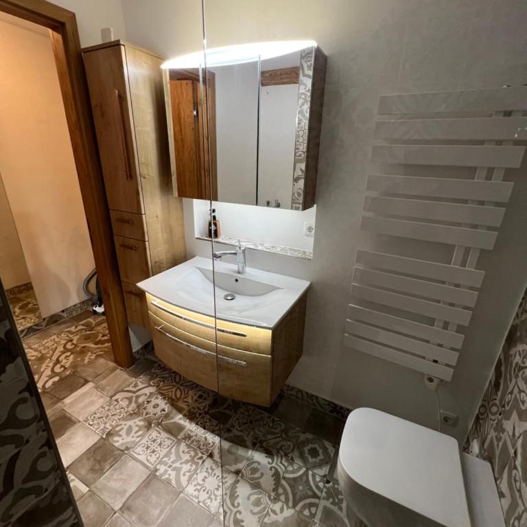 Lifestyle Wohnung mit Terrasse und Garten - Appartamento con 2 Camere da Letto - 11