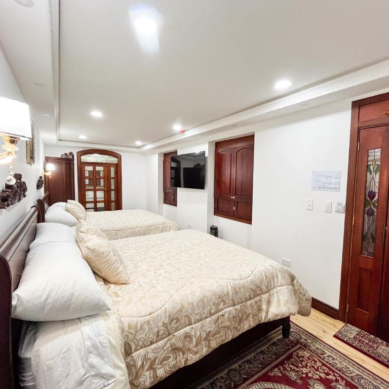 Hotel & Rooftop King Experience by David - Suite Familiar - 2