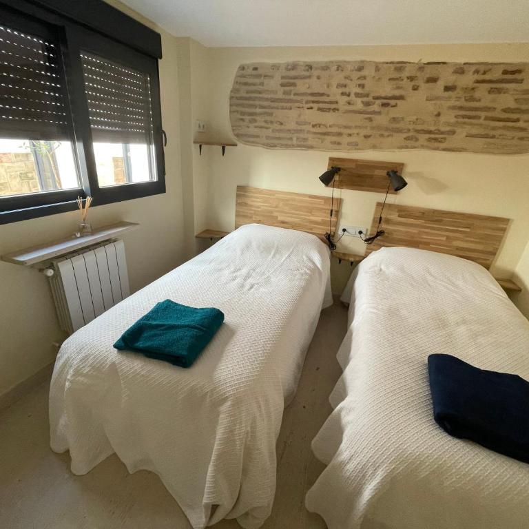 Entre Tres Campanas - Two-Bedroom Apartment - 9
