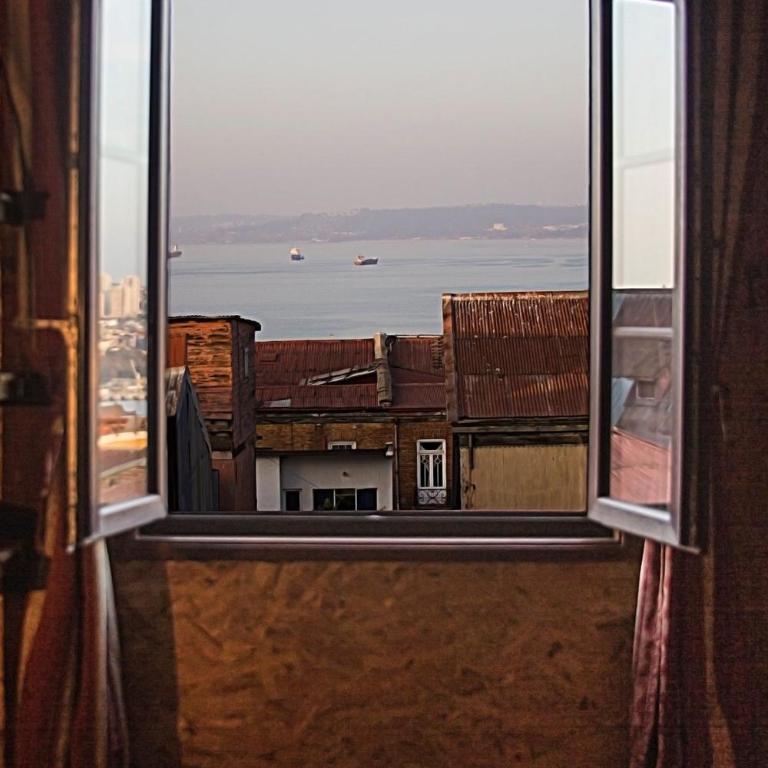PazZHOtel - Double Room with Sea View - 4