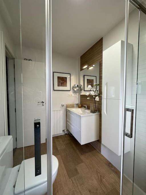 San Miguel Alto - Two-Bedroom Apartment - 24