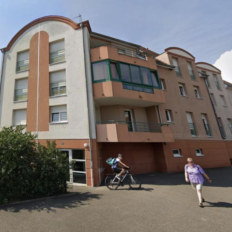 Superbe Duplex proche Centre ville Parking gratuit - Appartement 2 Chambres - 15
