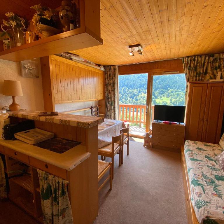 Studio pour 4 pers. au centre de Méribel avec vue montagnes - FR-1-411-956 - Studio - 10