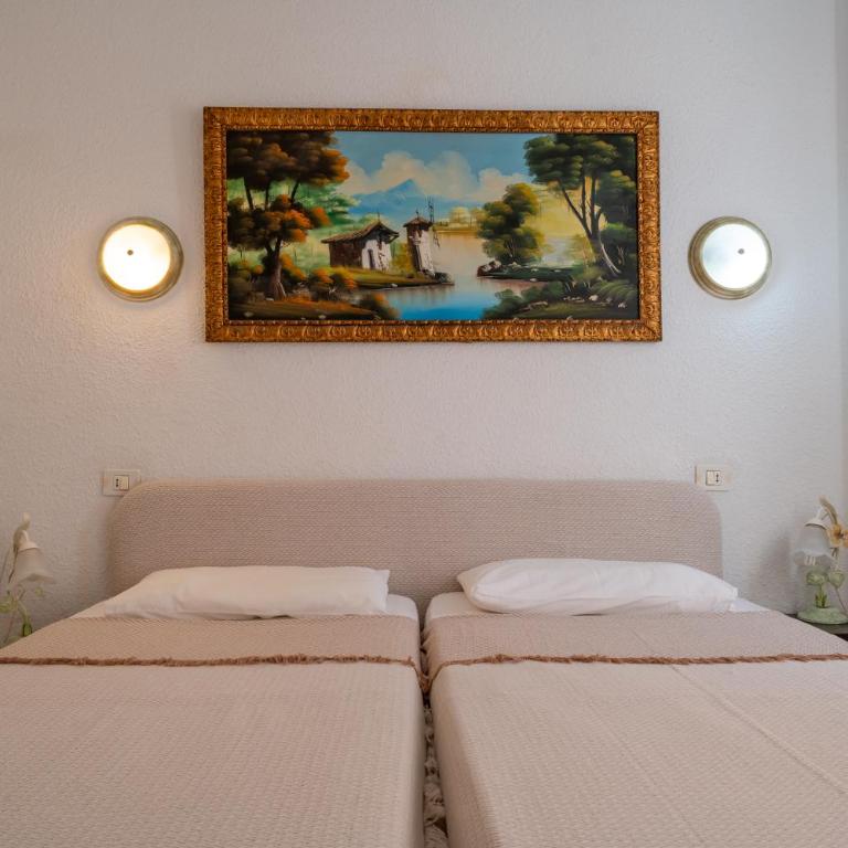 Apartments In Los Cristianos, Tenerife, Canary Islands - Apartamento - 13