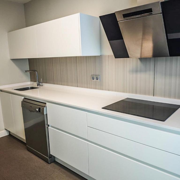 RaNee Apartments - 2 bed 2 bath in city centre - Apartamento de 2 dormitorios - 33