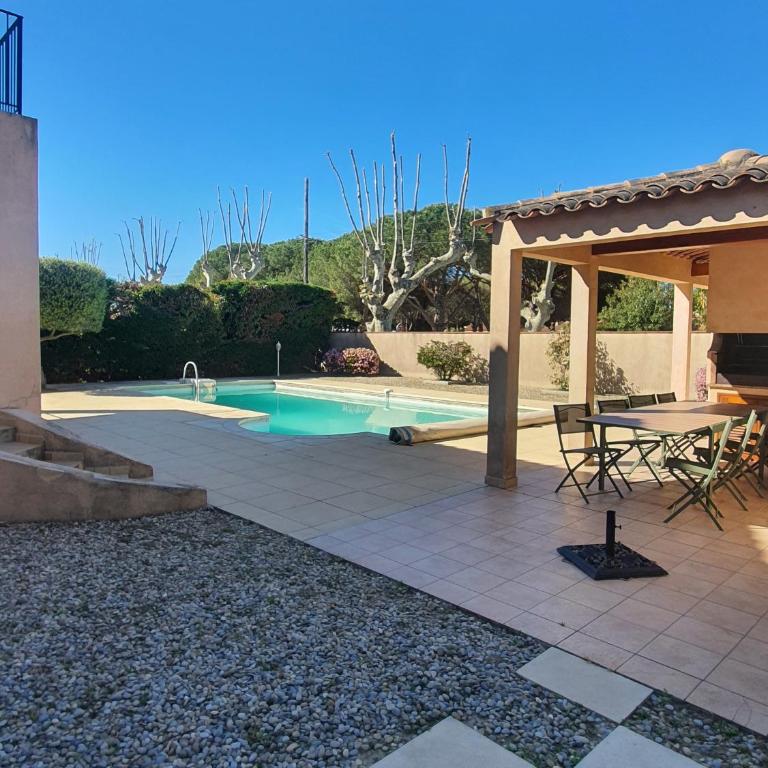 Villa proche de la plage - Villa Supérieure - 1