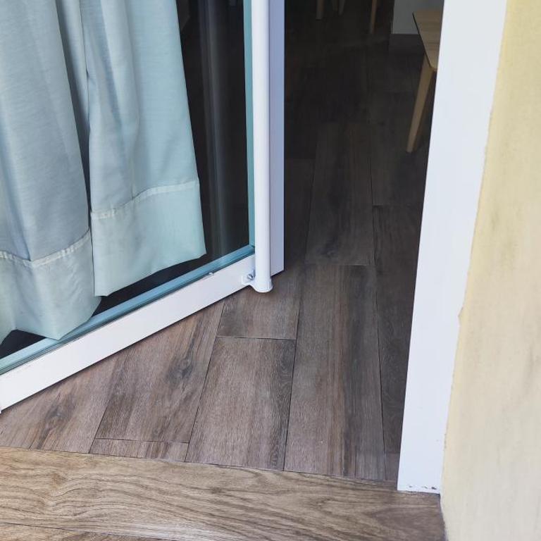 Apartamento entero Junto a Cuatro Caminos con licencia del Ayto de Madrid - Apartamento de 1 dormitorio - 60