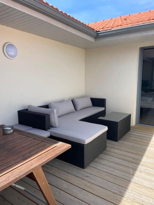 Agréable 3 chambres extra centre à 200m de l'océan - Appartement 3 Chambres avec Balcon - 8
