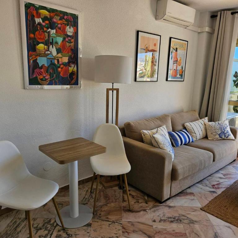 SEA VIEW PENTHOUSE studio ROMANA PLAYA Elviria Marbella - One-Bedroom Apartment - 13