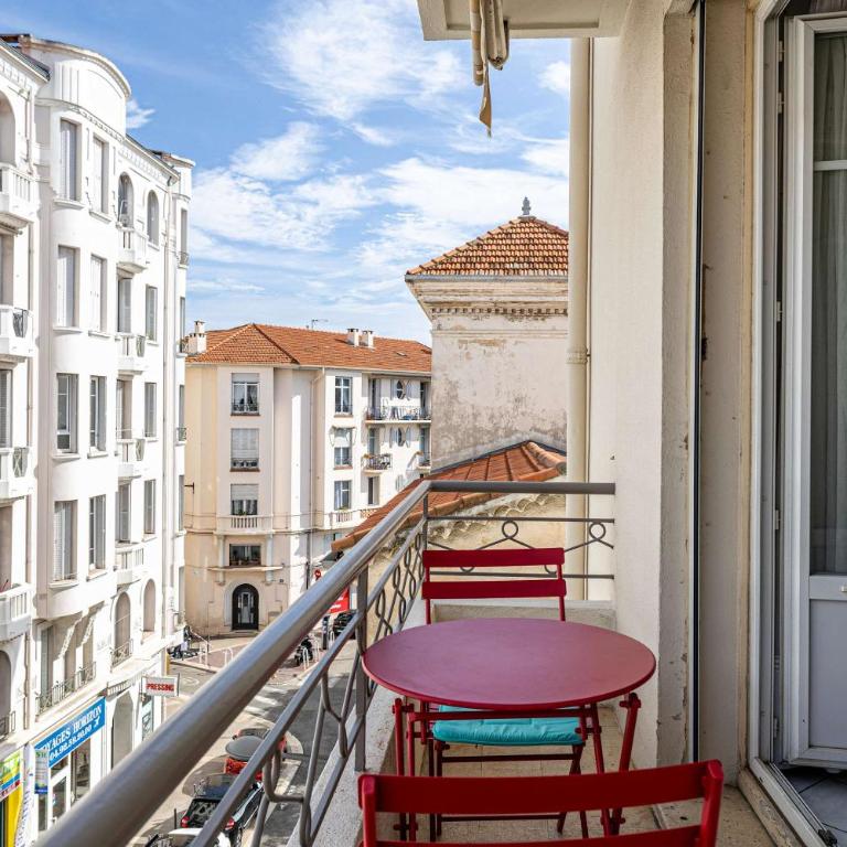 LE CONNEMARRA avec balcon, lumineux et calme à côté du centre - Apartamento de 2 dormitorios con balcón - 3