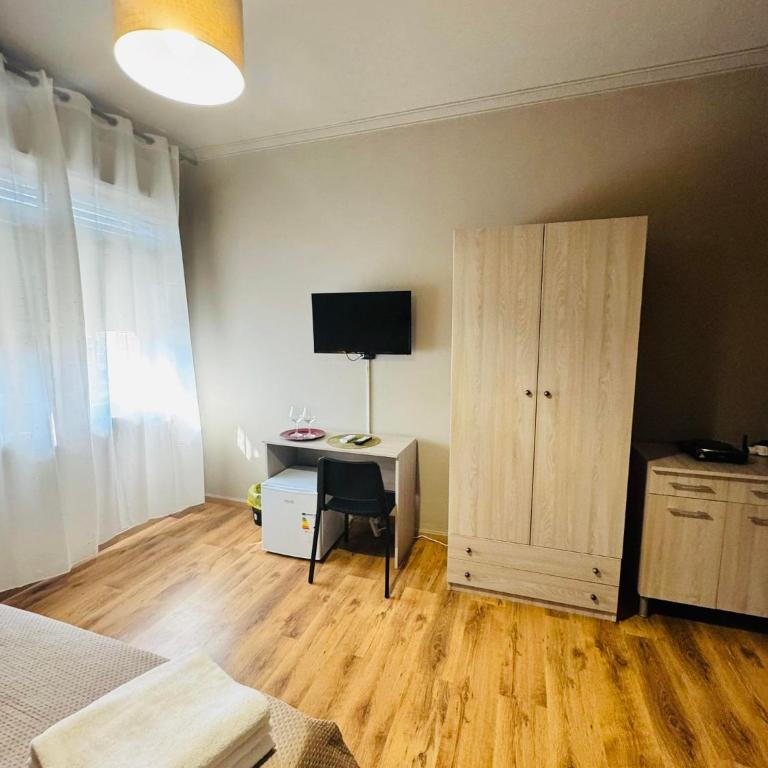 Catania Holiday Home - Standard King Room - 5