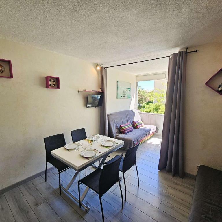 Charmant studio 4 couchages, tout à pied - Studio-Apartment - 4