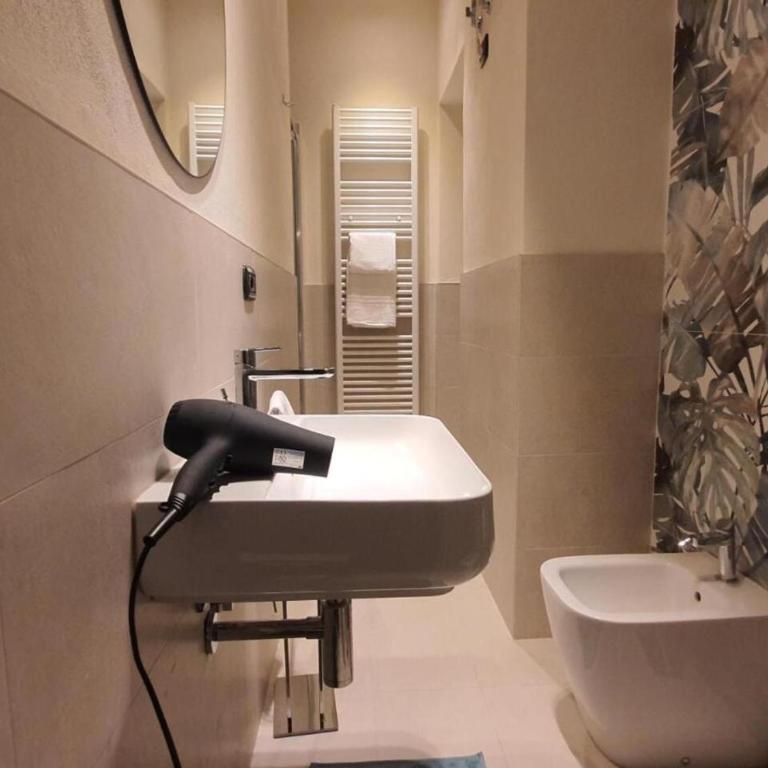 Torino Centro - Calandra 15 - One-Bedroom Apartment - 9