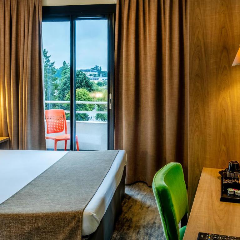 Hôtel Panorama - Chambre Double avec Balcon - 5