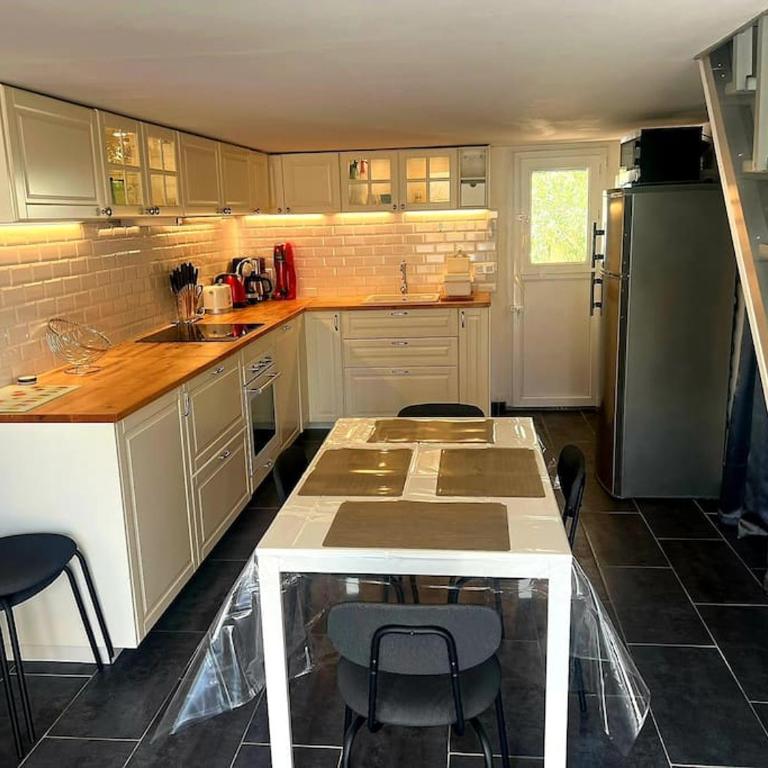 Charmante maison climatisée 6 personnes proximité plage - Maison 2 Chambres - 7