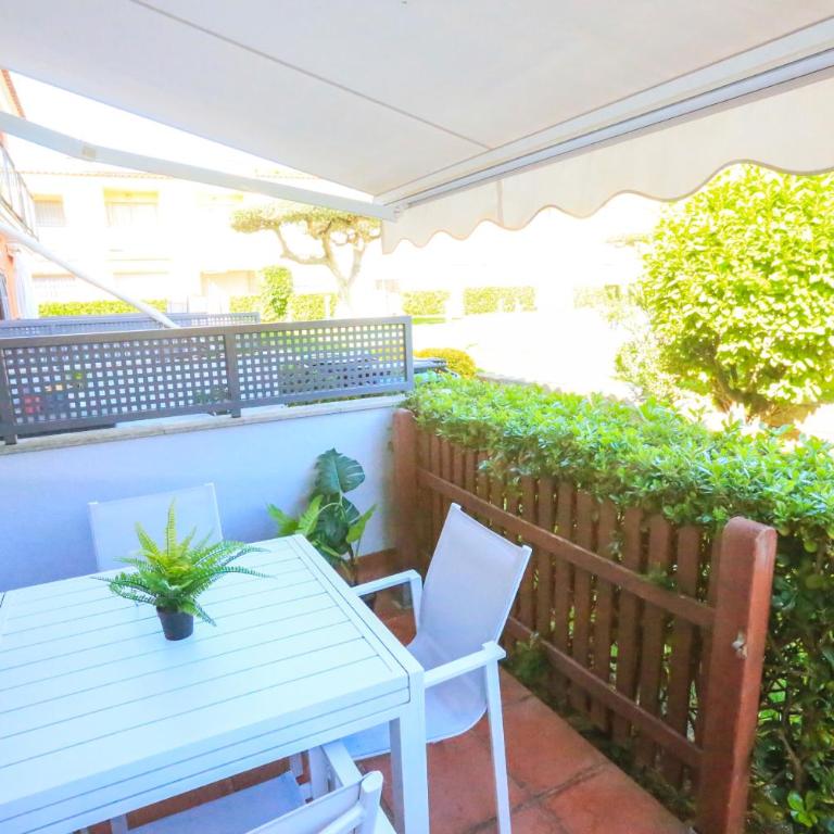 LITORAL COSTA DORADA - TARONGERS 31 Only families - Two-Bedroom House - 25