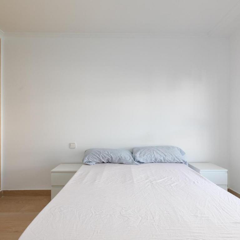 Montolivet Gulliver - Apartment - 33