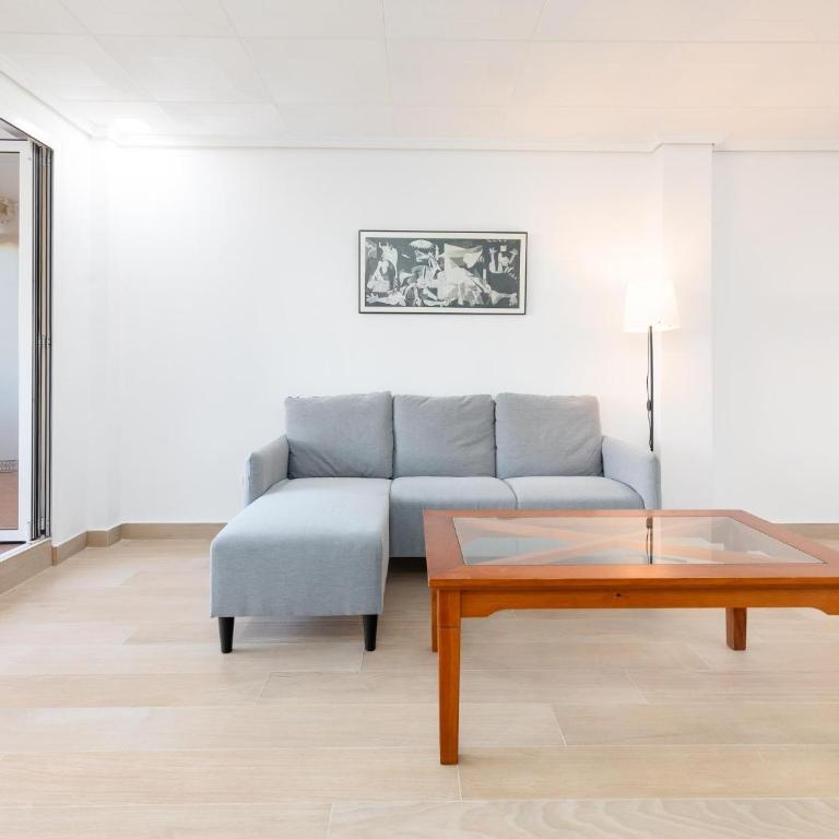 Montolivet Gulliver - Apartment - 23