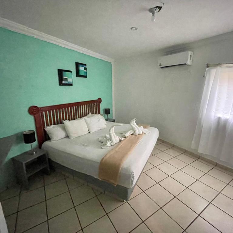 Chi Ibal Hu Cancun - Suite Deluxe con cama extragrande - 3