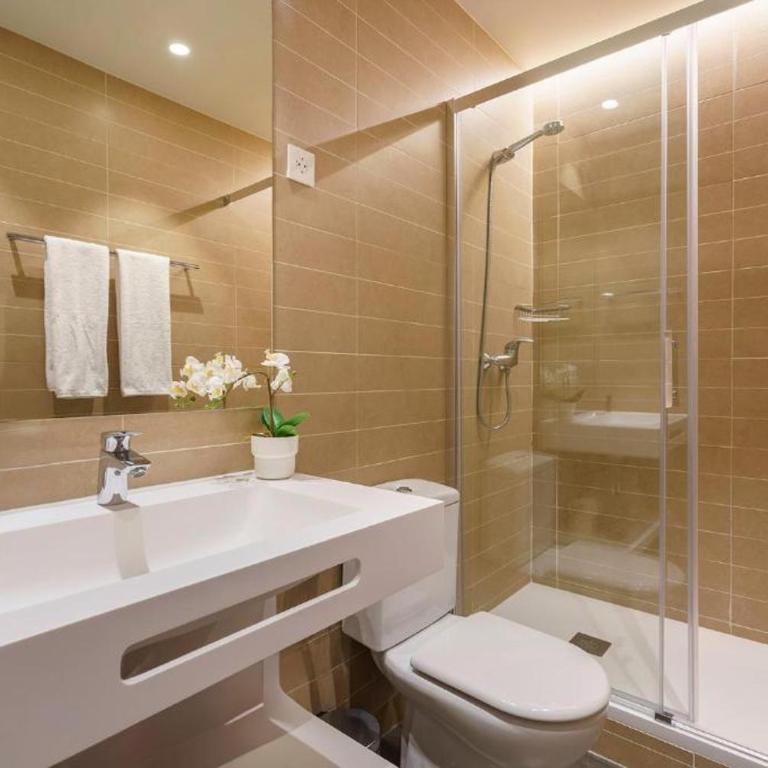 Fisa Rentals Ramblas Apartments - One-Bedroom Apartment - 11