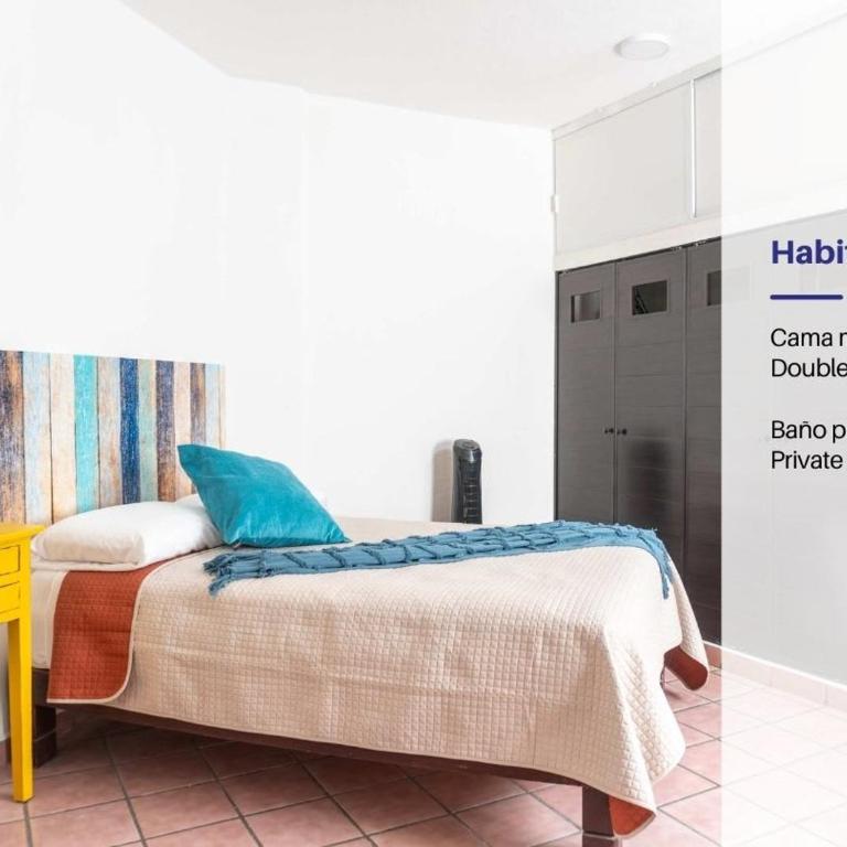 Comfortable Apartment with Balcony & Workspace - Apartment - 28