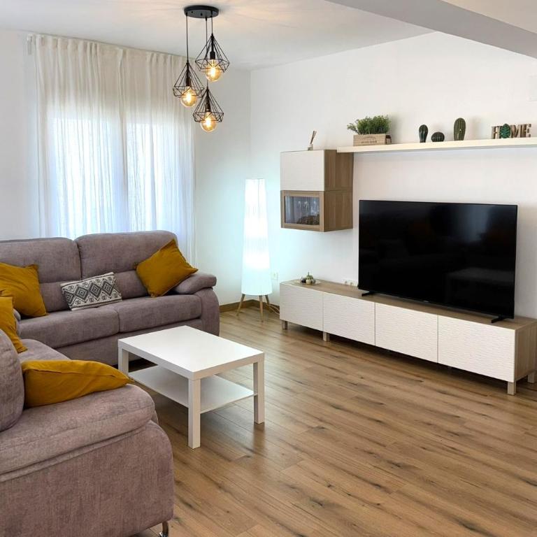 GRAZARIEs 1 -Piso Céntrico Granada- - Five-Bedroom Deluxe Apartment - 1