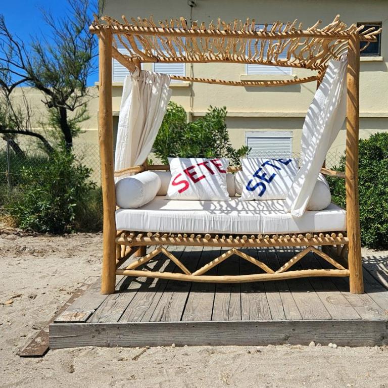 Unique en front de mer! Villa Astrea et sa piscine - Villa - 70