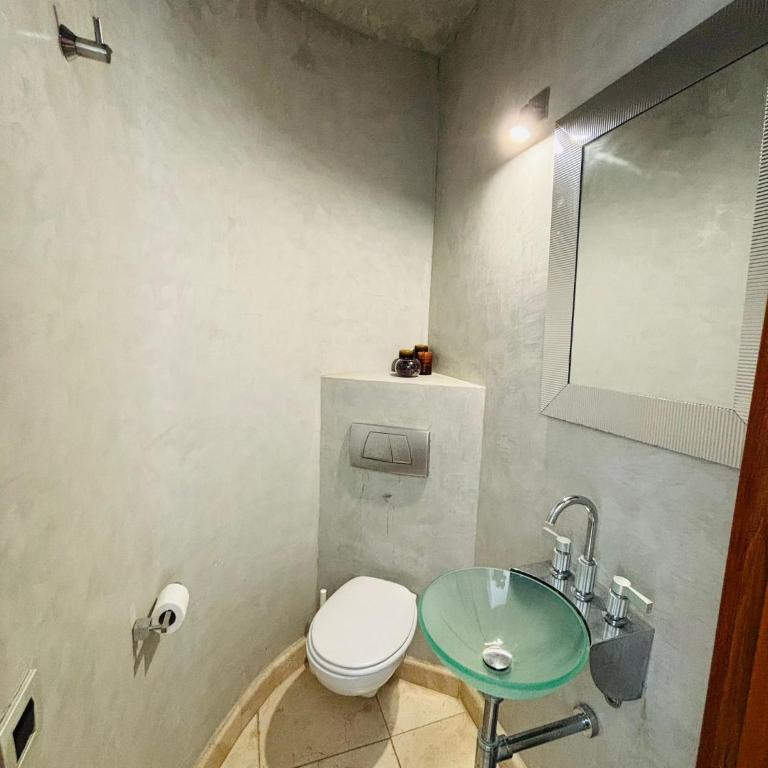 Ático dúplex, con piscina privada, jacuzzi y gimnasio - Casa de 4 dormitorios - 29