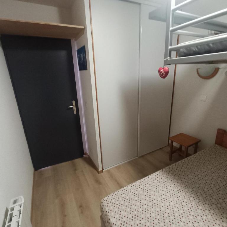 Appartement Le Corbier, 3 pieces, 7 personnes, au pied des pistes - Appartement 2 Chambres - 13