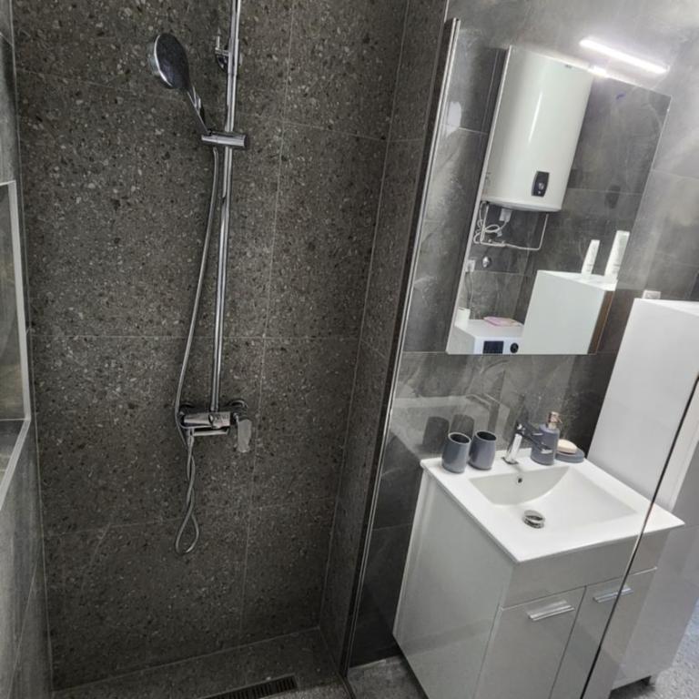 City Center Relax Podgorica - Apartman sa 2 Spavaće Sobe - 17