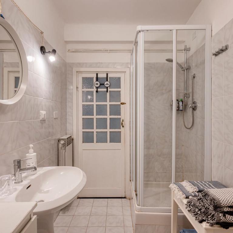 The Apartment Genova - Appartamento con 2 Camere da Letto - 13