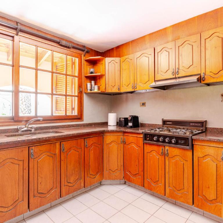 Fliphaus Wine Country - 9 Bd 22pax Pool Jacuzzi - Villa - 24