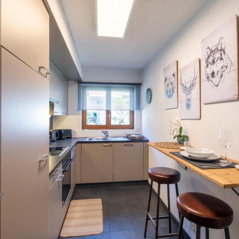 No 8 Bed & Bar - Appartement 3 Chambres - 35