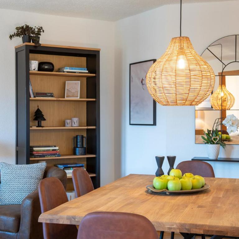No 8 Bed & Bar - Appartement 3 Chambres - 46