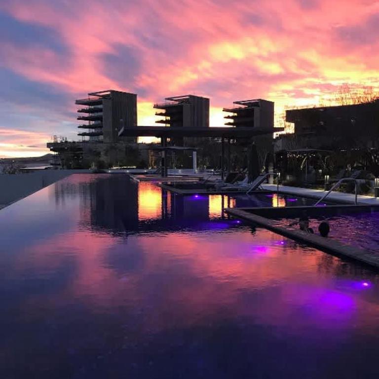 2BD Oceanfront Presidential Suite Solaz Cabo - Suite - 1