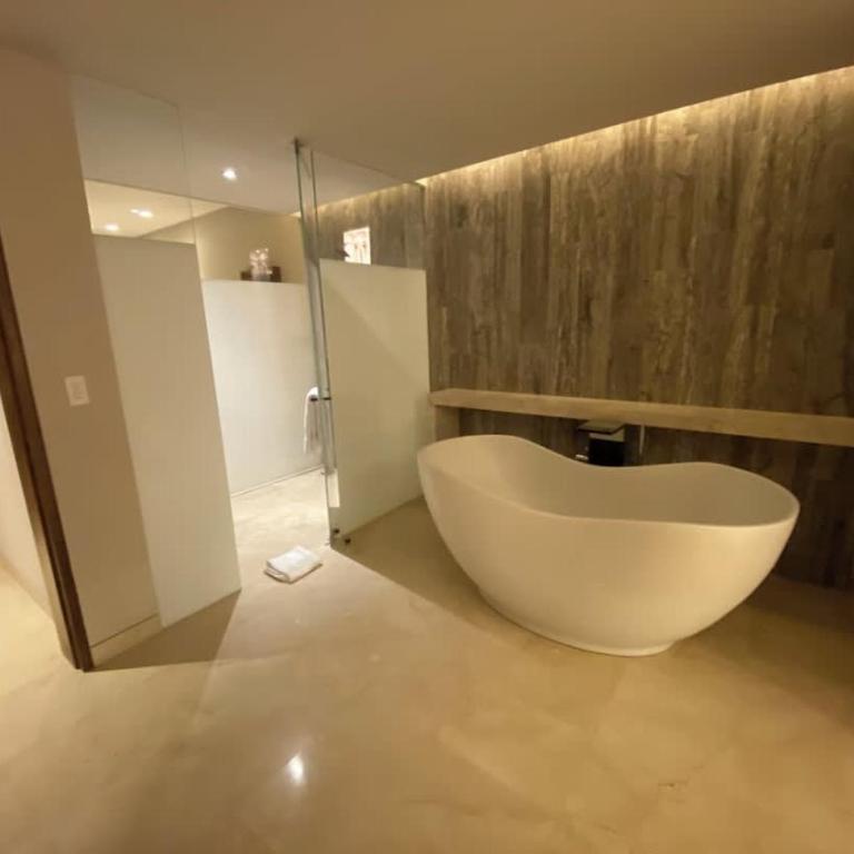 2BD Oceanfront Presidential Suite Solaz Cabo - Suite - 21