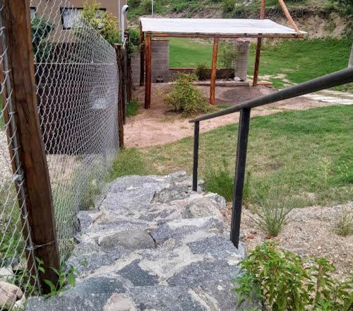 Piedramadre hermosa cabaña a metros del río hasta 4 huéspedes - Casa con 1 dormitorio - 25