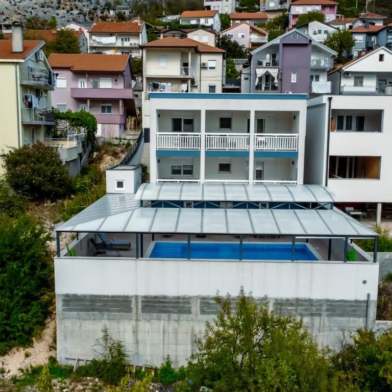 Villa Azzurra Mostar Swimming Pool - Two-Bedroom Villa - 21