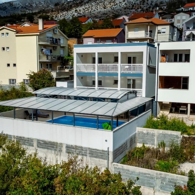 Villa Azzurra Mostar Swimming Pool - Two-Bedroom Villa - 36