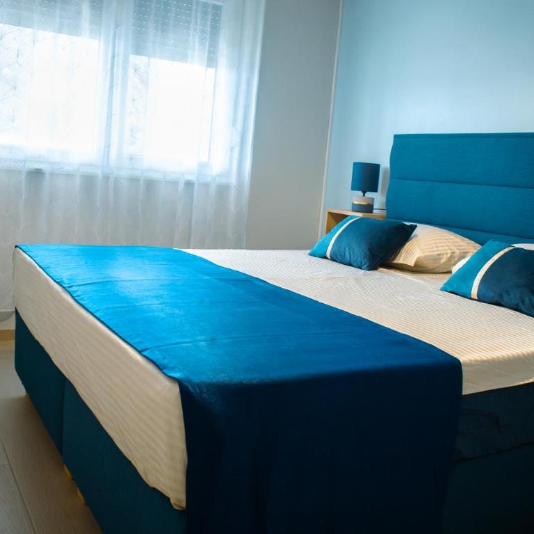 Villa Azzurra Mostar Swimming Pool - Two-Bedroom Villa - 5